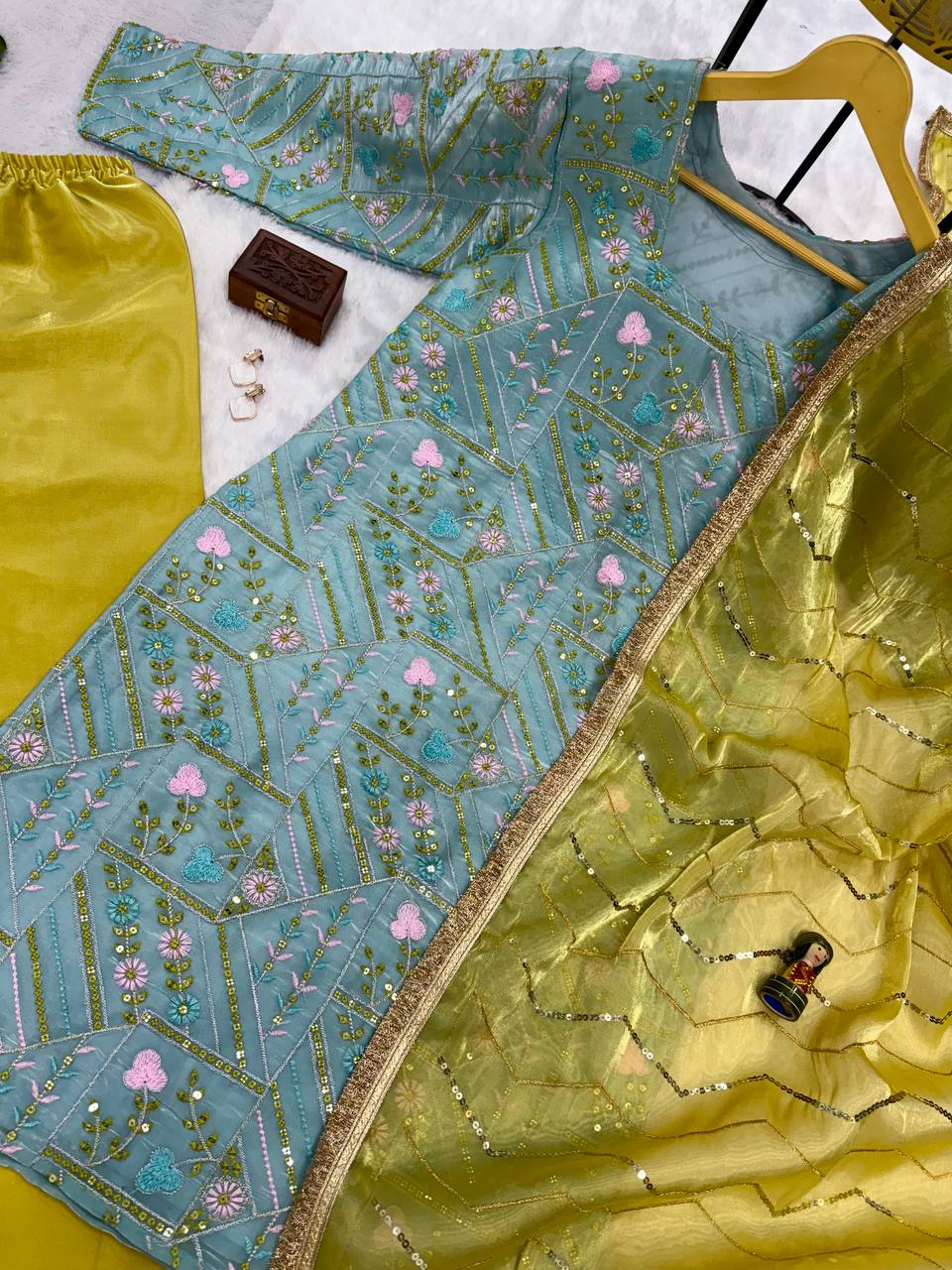 3 Peice Kurti Set With Fully Embroidery Work On Jimmy Choo Palazzo Pent