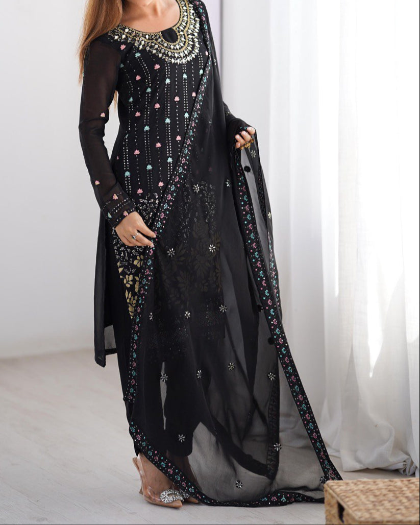 Wedding Special Thread & Sequence Work With Real Mirror Work Sut Set