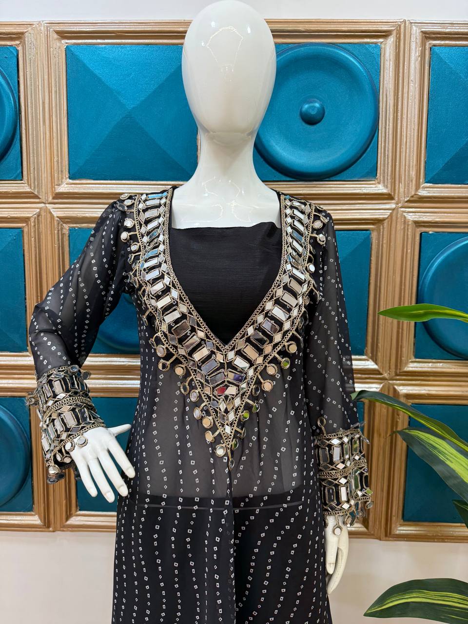 Beautiful Georgette Digital Printed Mirror Work Kurti Set