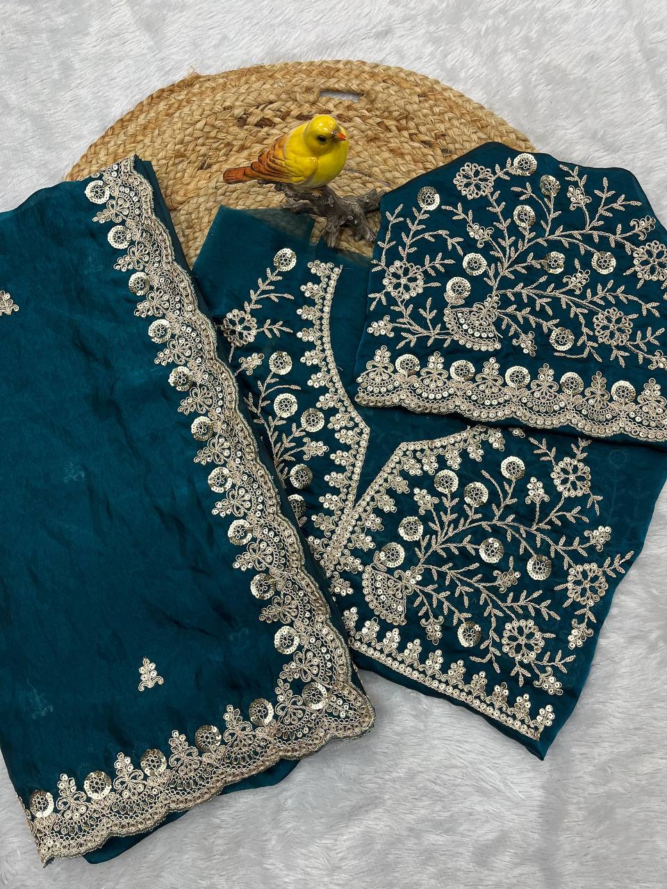 Best Ever Traditional Designer Saree With Blouse