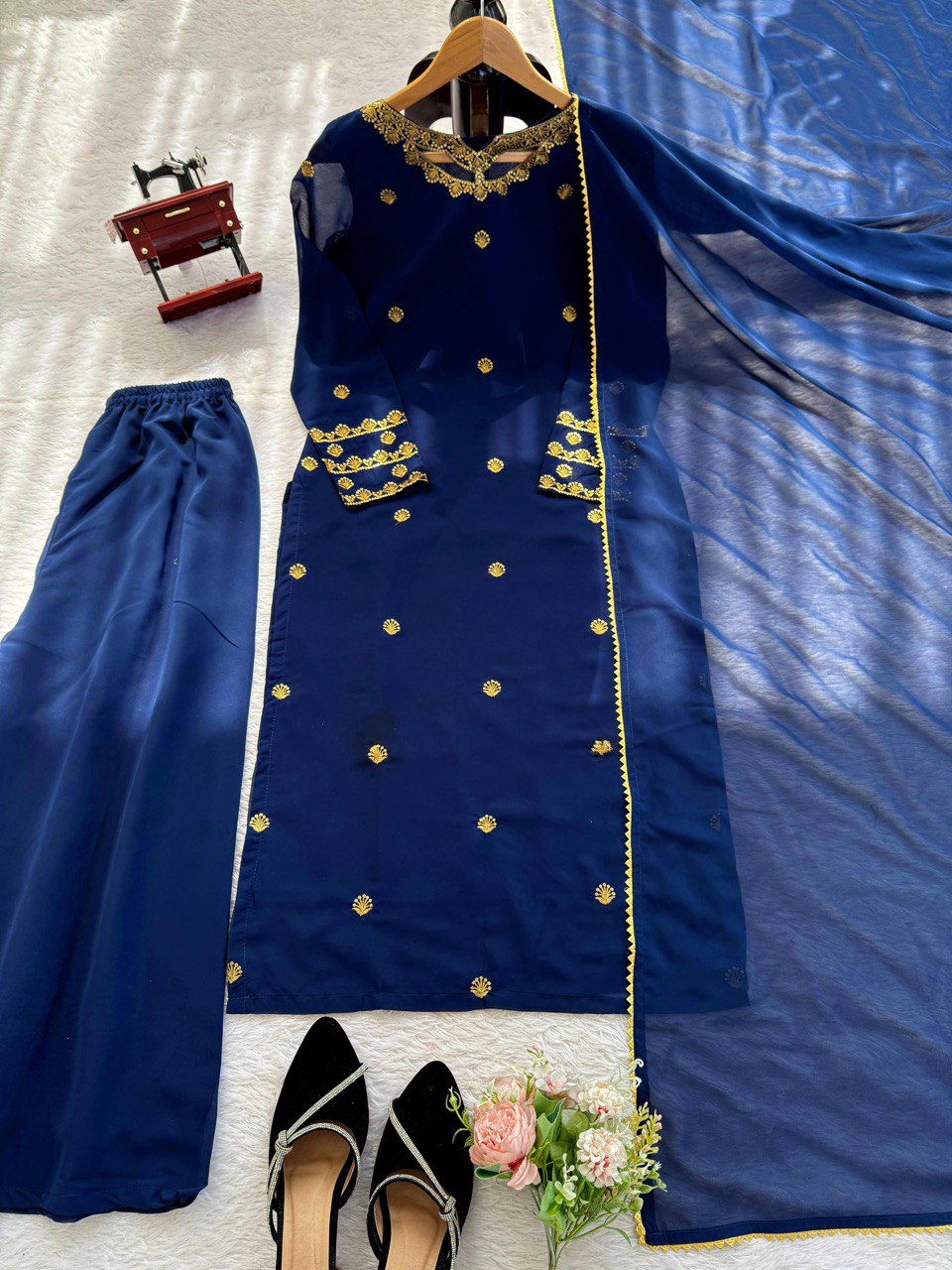 Wedding Special  Intricate Thread work Top Plazzo & Dupatta