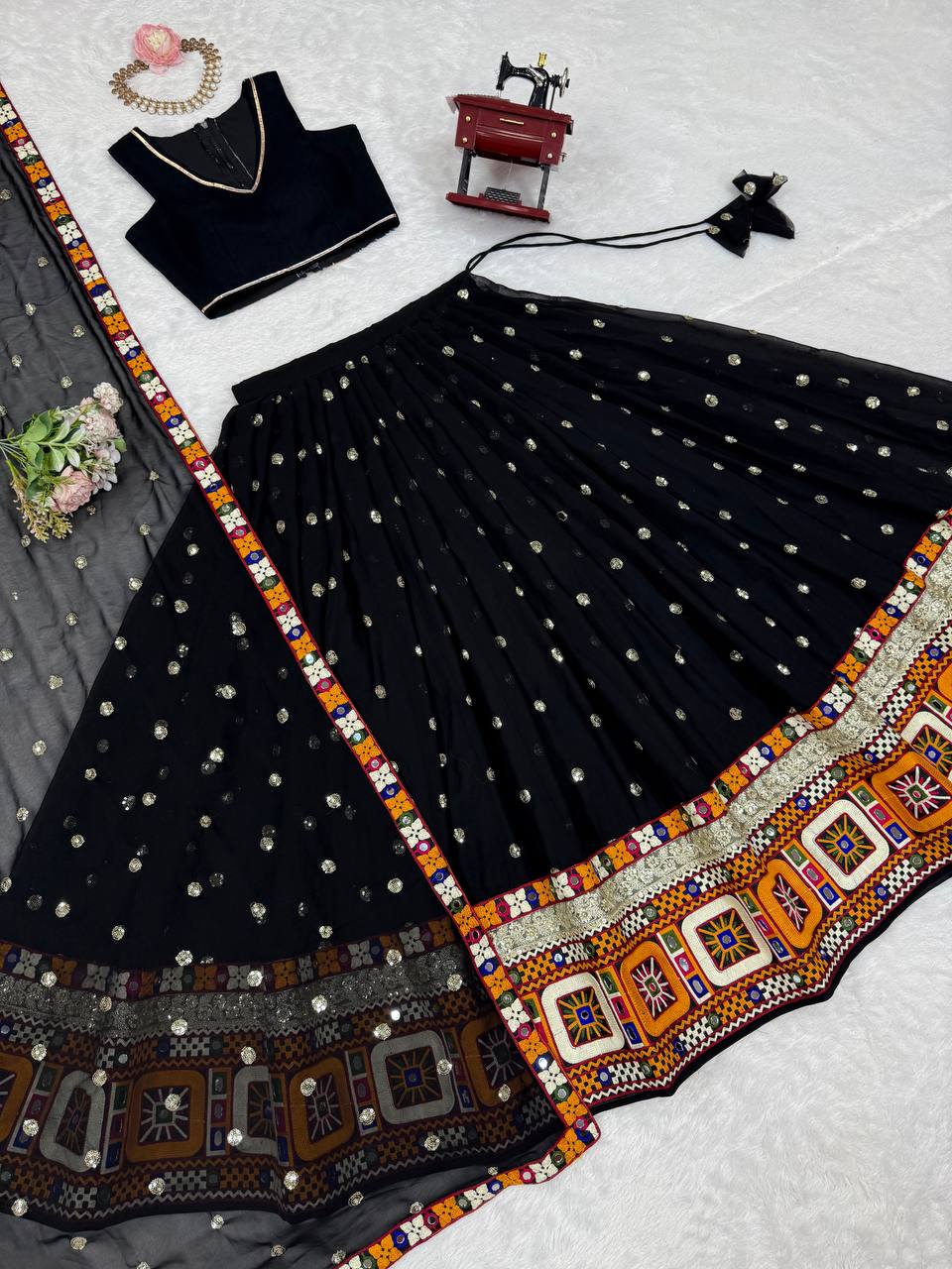 Navratri Special Gamthi Thred Work With Real Mirror🪞Sequnce work Lehenga Choli